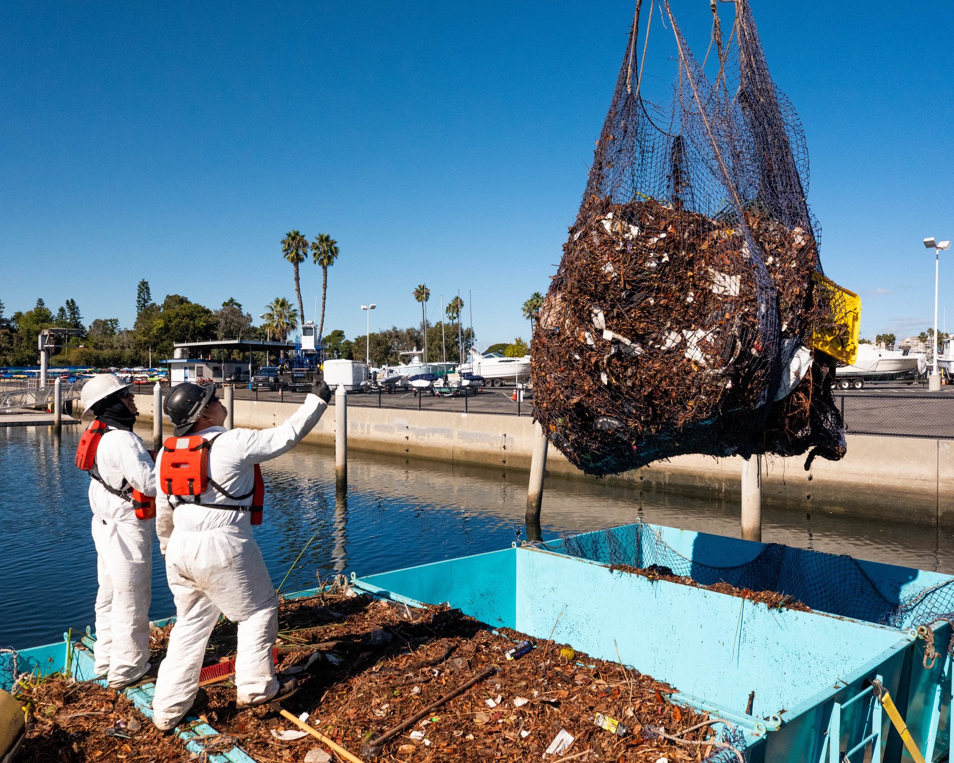 El socio global de Kia, The Ocean Cleanup,  amplía su proyecto de intercepción de plásticos  antes de la LA28